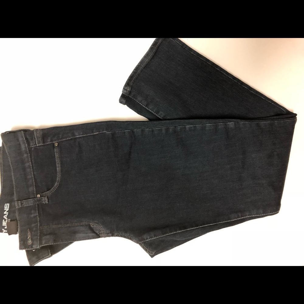 DKNY JEANS